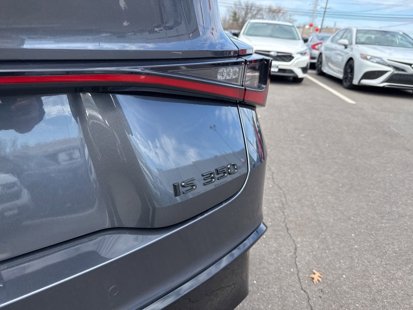 Used 2021 Lexus IS 350 F Sport w/ Dynamic Handling Package image 9