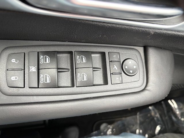 New 2026 Chrysler Pacifica Limited w/ S Appearance Package image 25