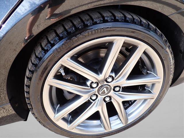 Used 2017 Lexus IS 350 F Sport w/ F Sport Package AWD/4WD image 7