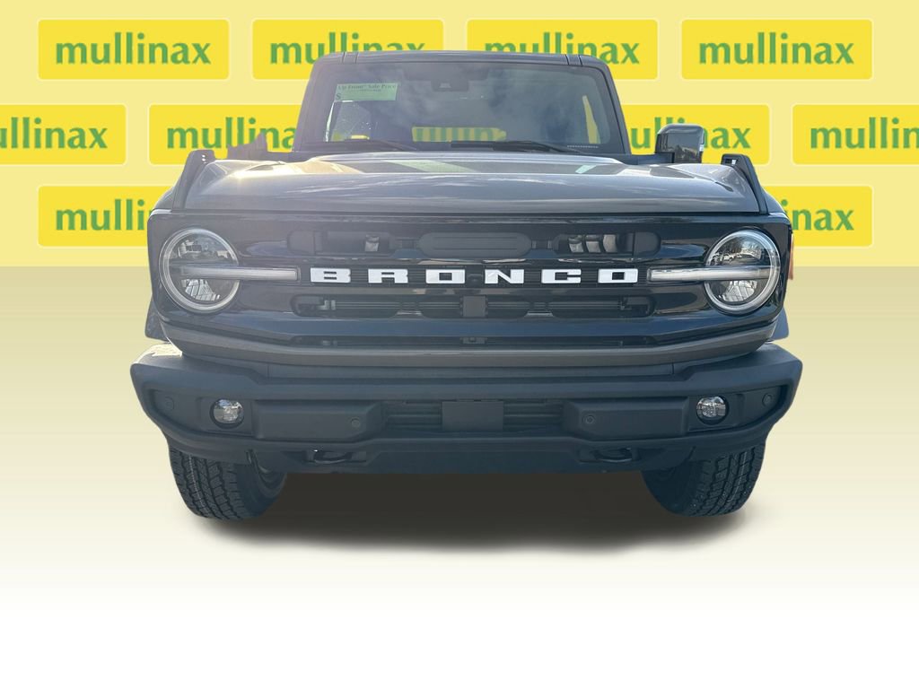 New 2025 Ford Bronco Outer Banks image 12