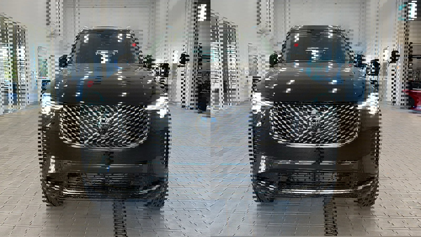 New 2026 Volvo XC90 B6 Plus w/ Protection Package Premier image 10