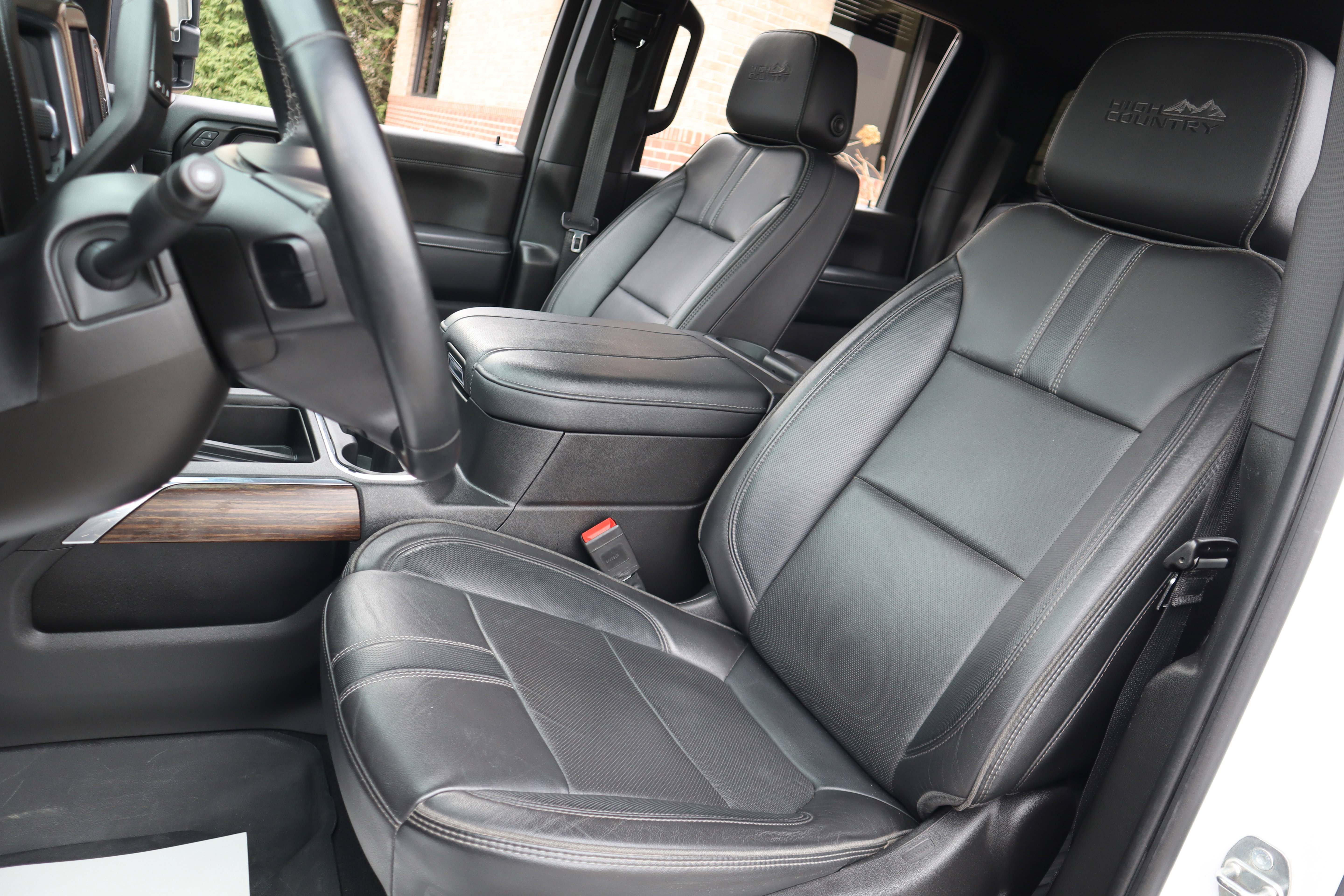 Used 2023 Chevrolet Silverado 2500 High Country w/ Technology Package image 36