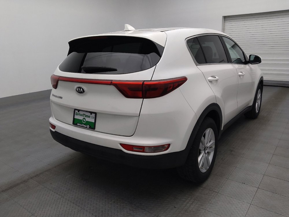 Used 2019 Kia Sportage LX image 9