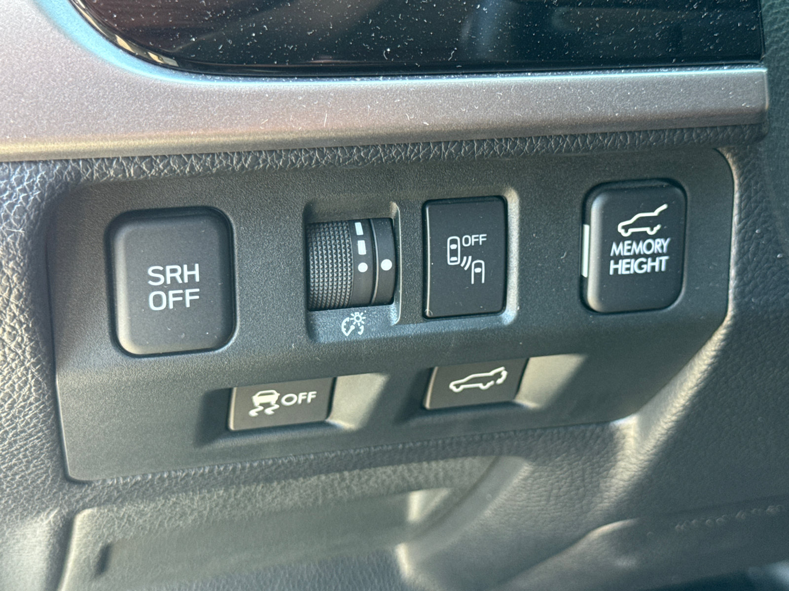 Used 2017 Subaru Forester 2.5i Touring AWD/4WD image 17