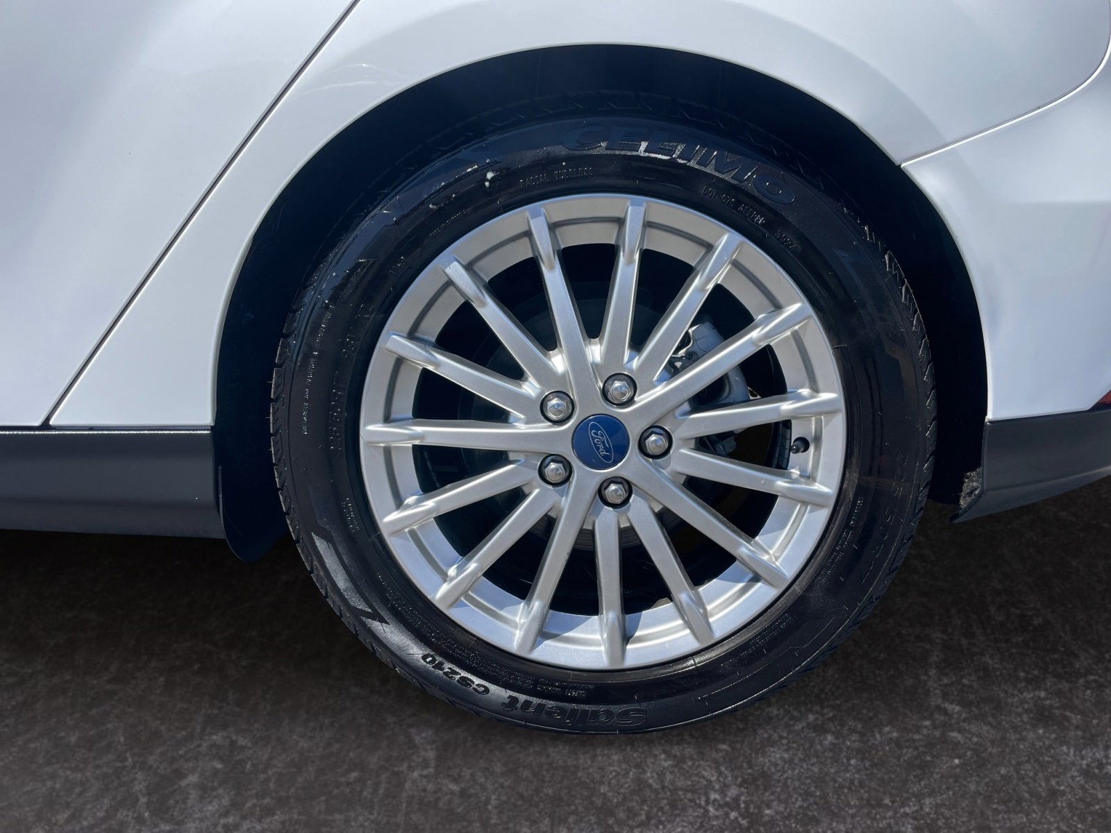 Used 2015 Ford Focus Electric Hatchback image 10