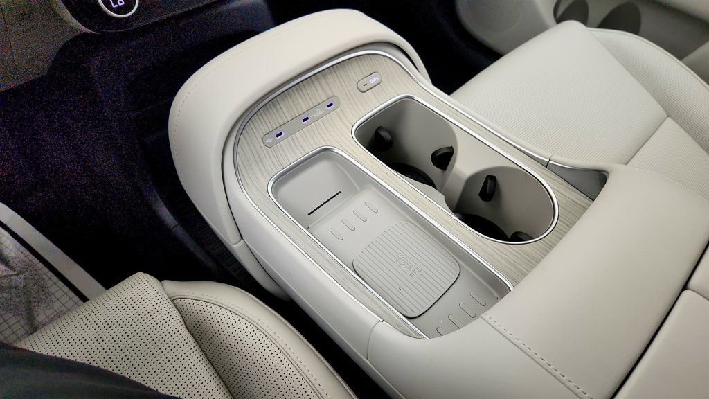 Used 2026 Hyundai Palisade Calligraphy FWD image 17