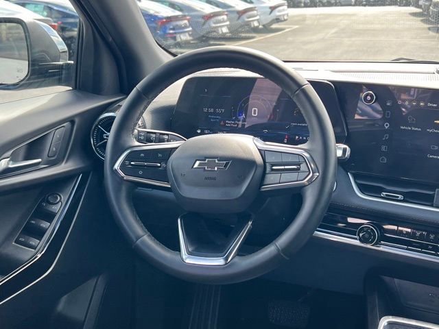 Used 2025 Chevrolet Equinox LT w/ Midnight Edition image 12