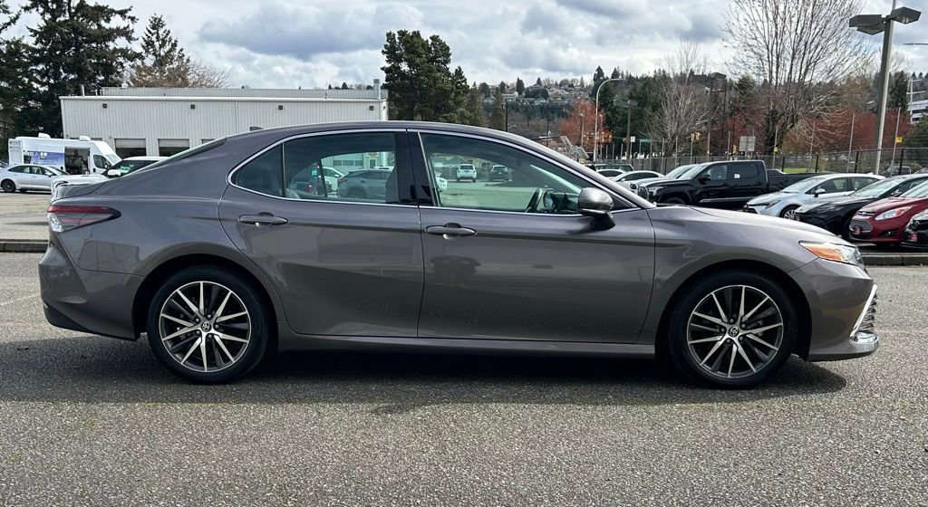 Certified 2024 Toyota Camry XLE w/ Cold Weather Package FWD image 4