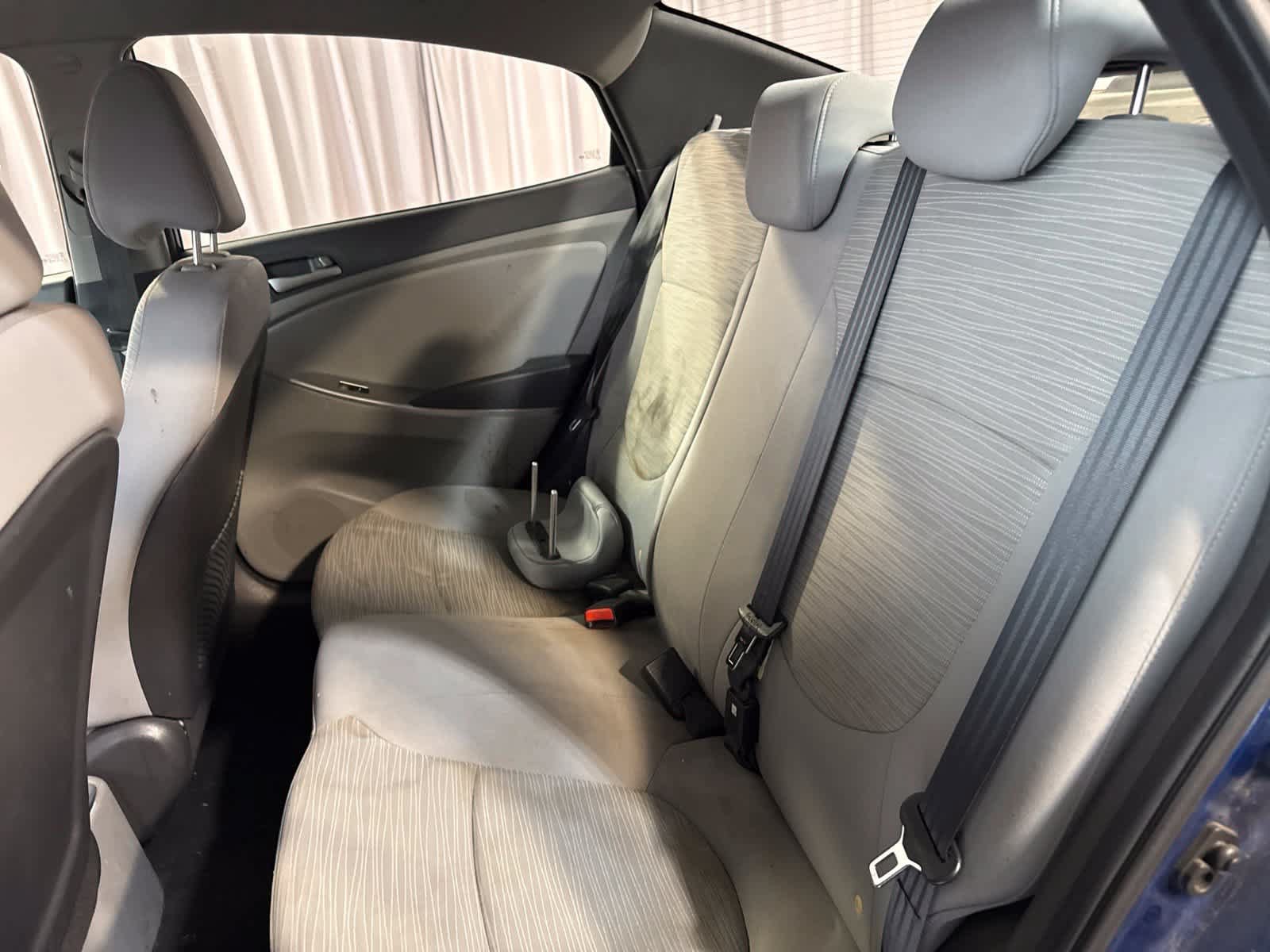 Used 2017 Hyundai Accent SE FWD image 9