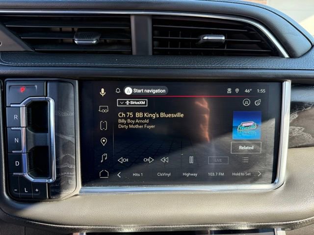 Used 2024 GMC Yukon XL Denali w/ Advanced Technology Package image 31