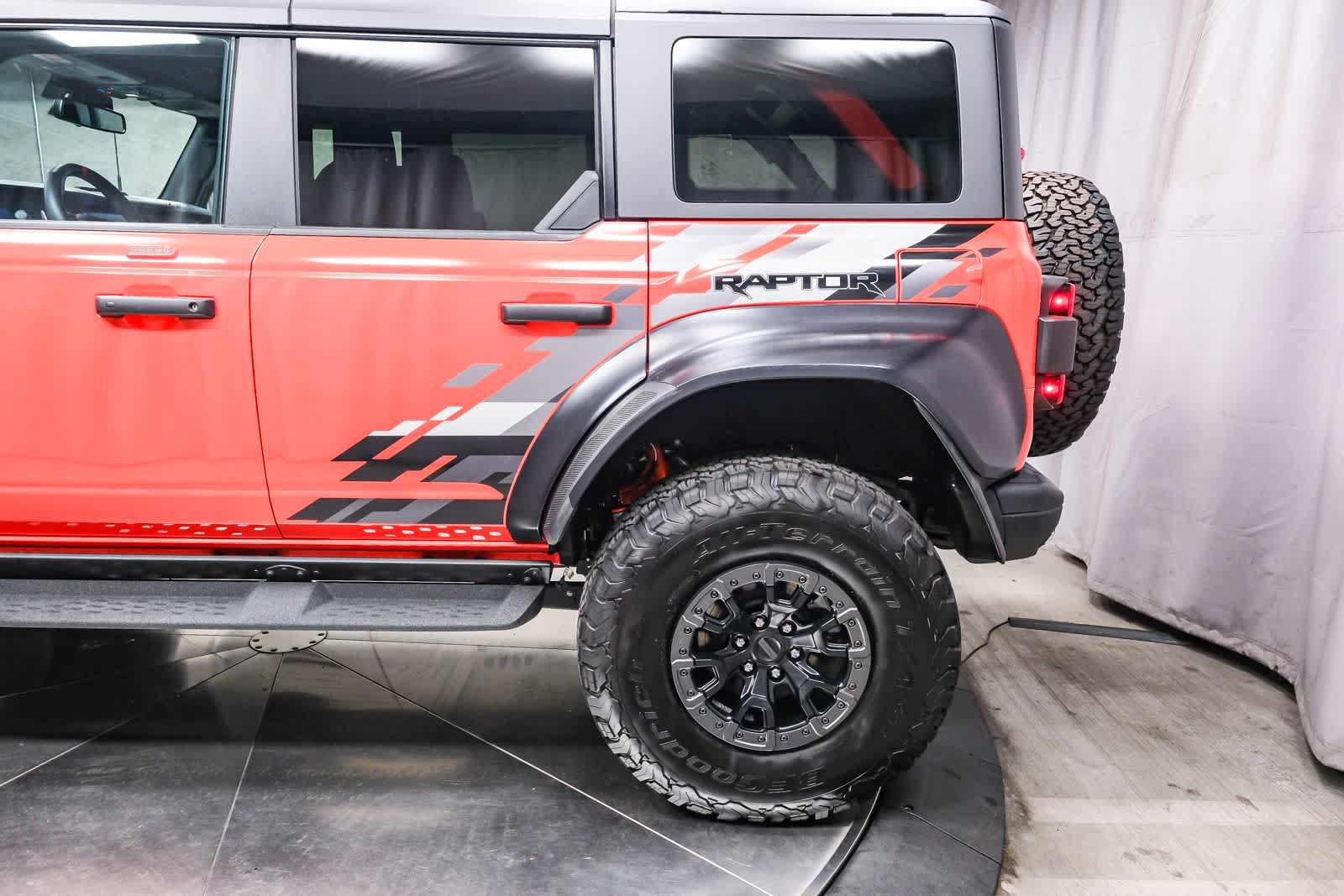 Used 2023 Ford Bronco Raptor AWD/4WD image 8