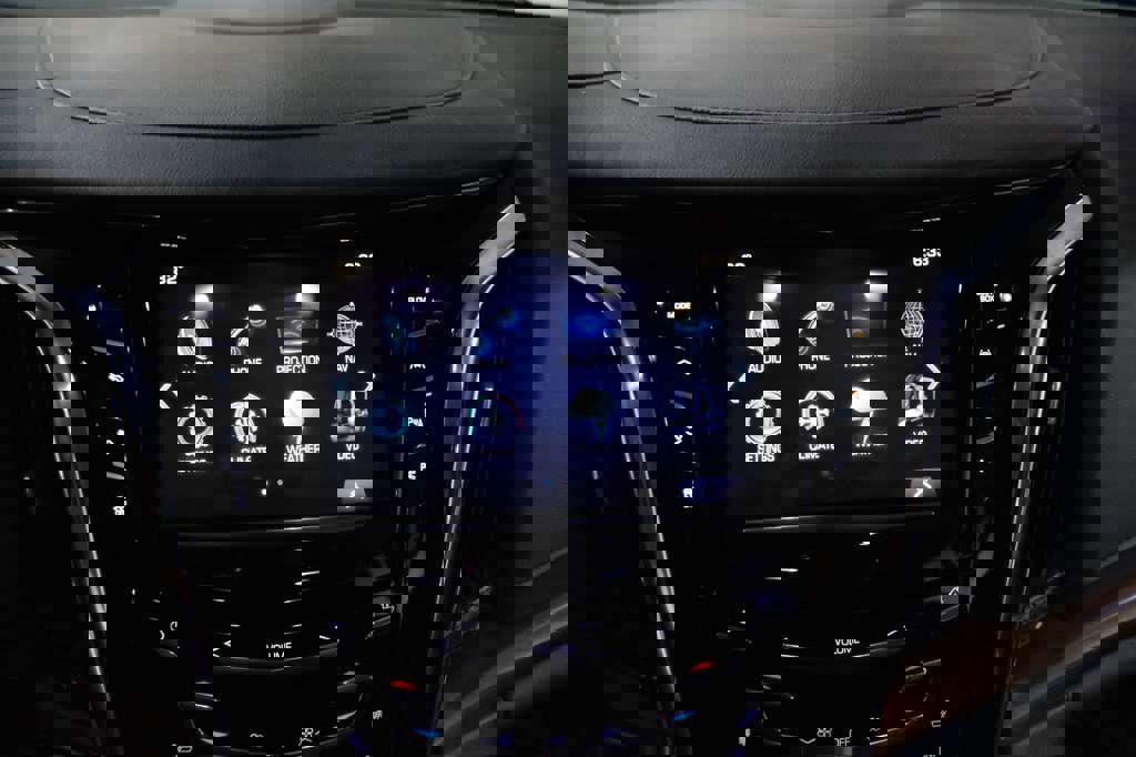 Used 2017 Cadillac Escalade ESV Premium Luxury image 30