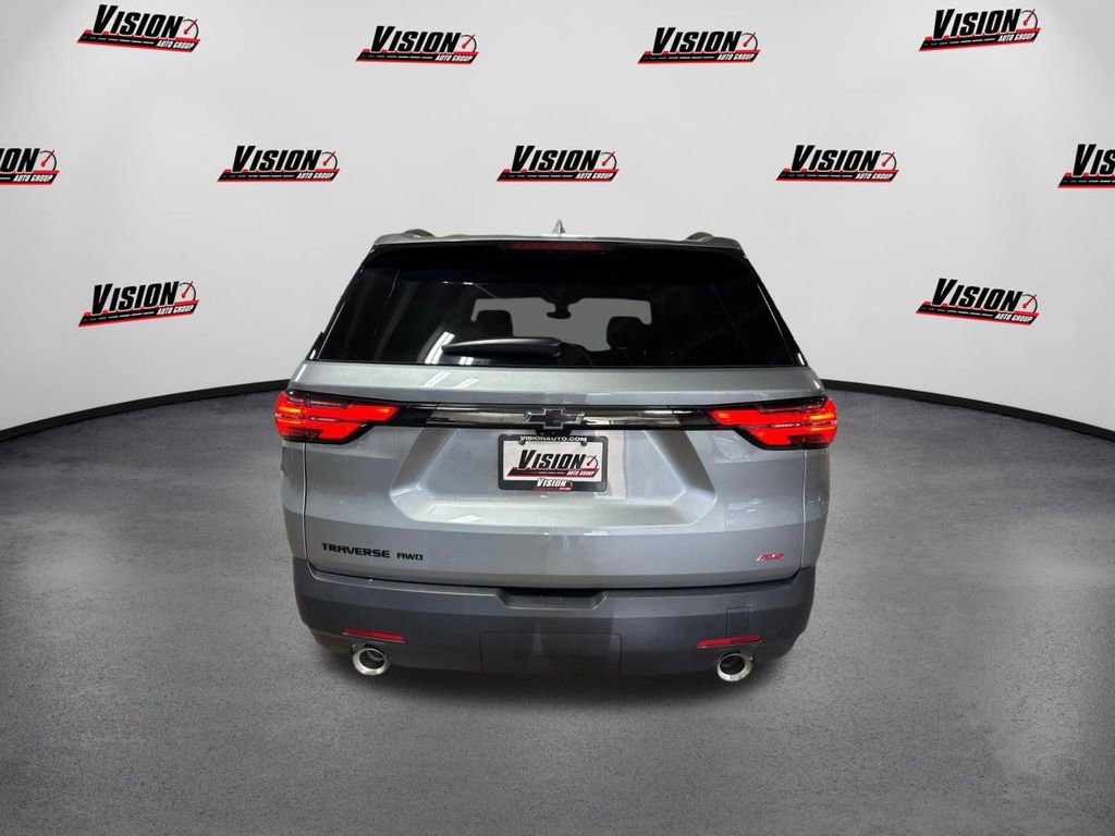 Used 2023 Chevrolet Traverse RS image 6