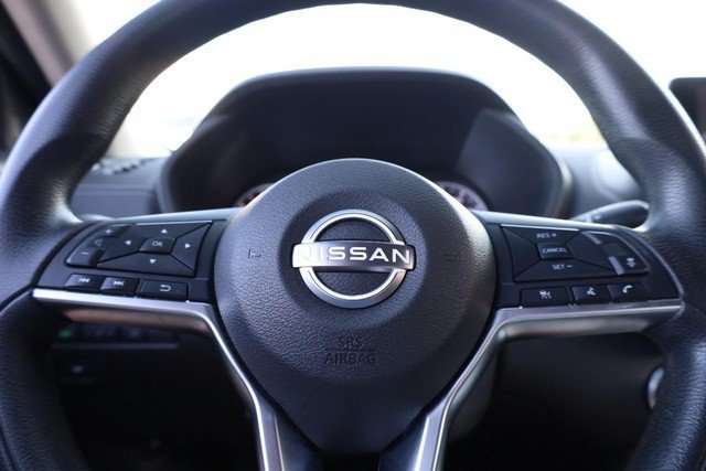 Certified 2025 Nissan Sentra SV FWD image 9