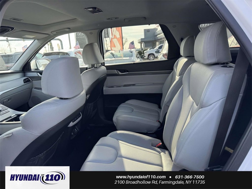 Used 2021 Hyundai Palisade SEL w/ Premium Package image 13