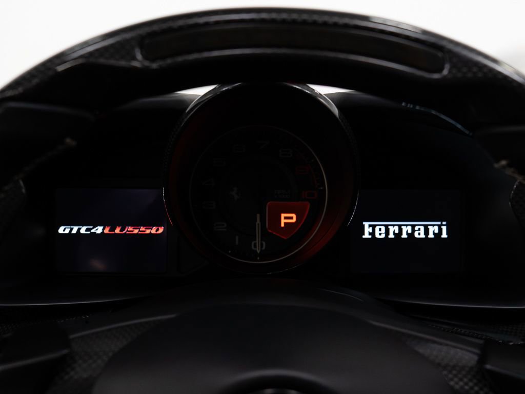 Used 2017 Ferrari GTC4Lusso image 28