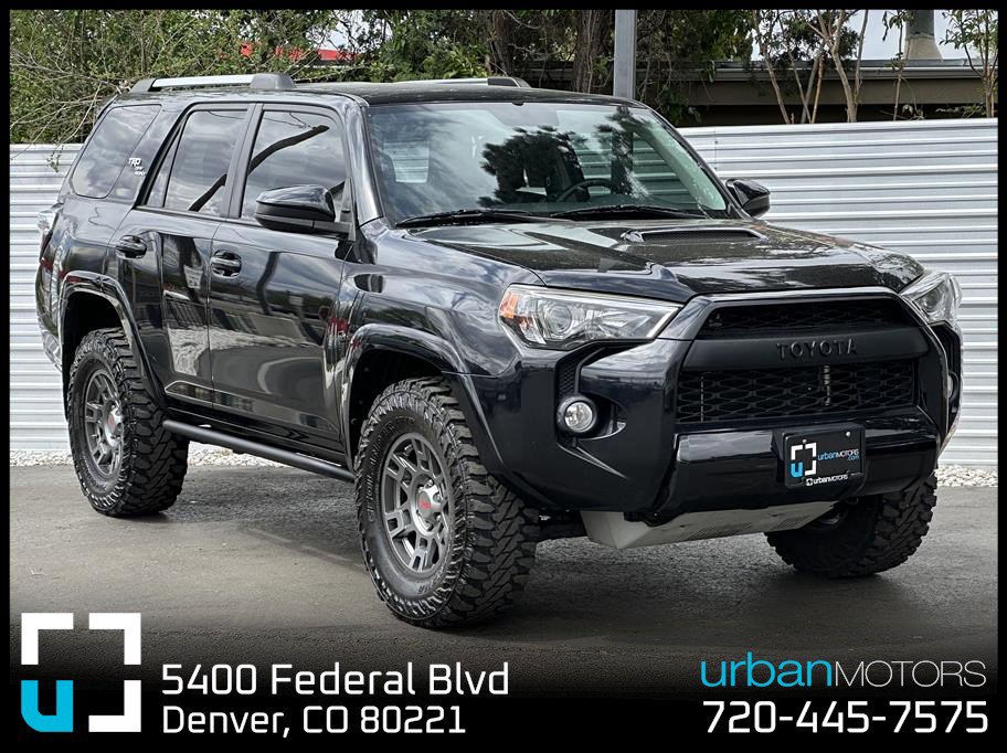 Used 2018 Toyota 4Runner TRD Off-Road w/ TRD Performance Package AWD/4WD video 1