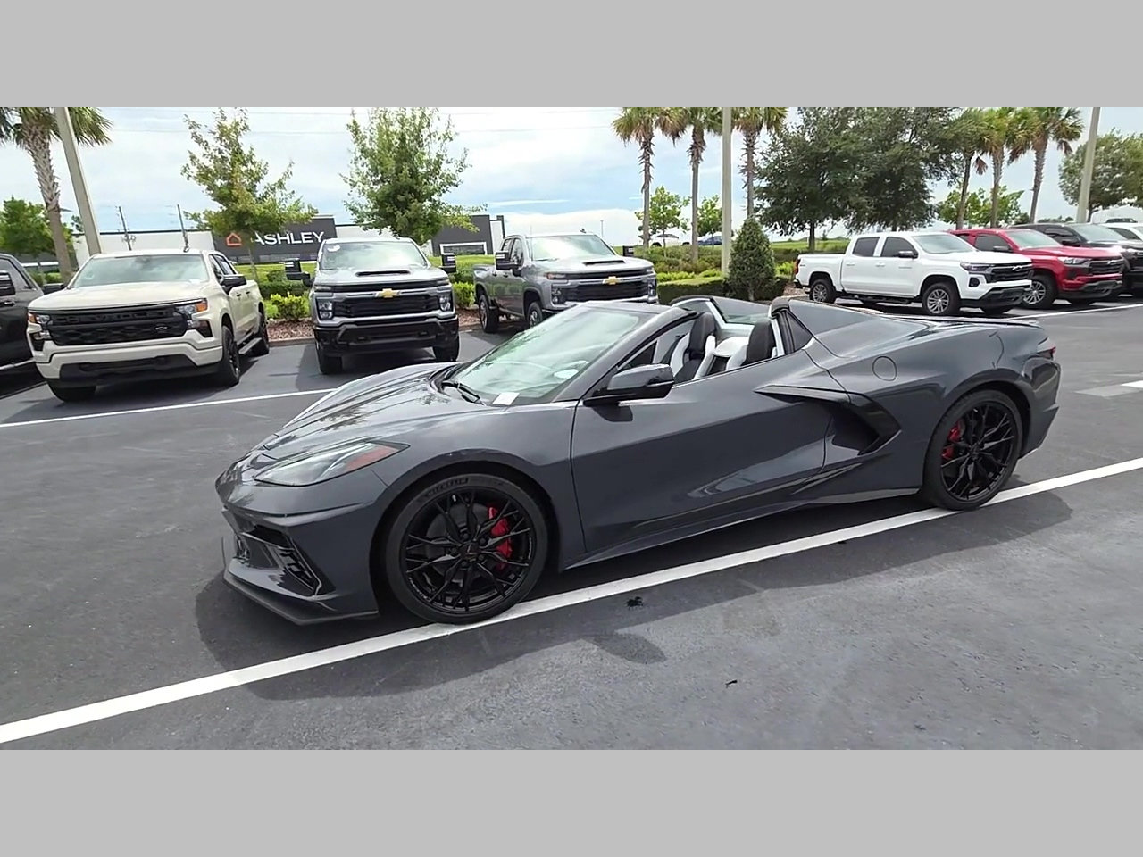 New 2027 Chevrolet Corvette Stingray Convertible w/ 3LT RWD image 22