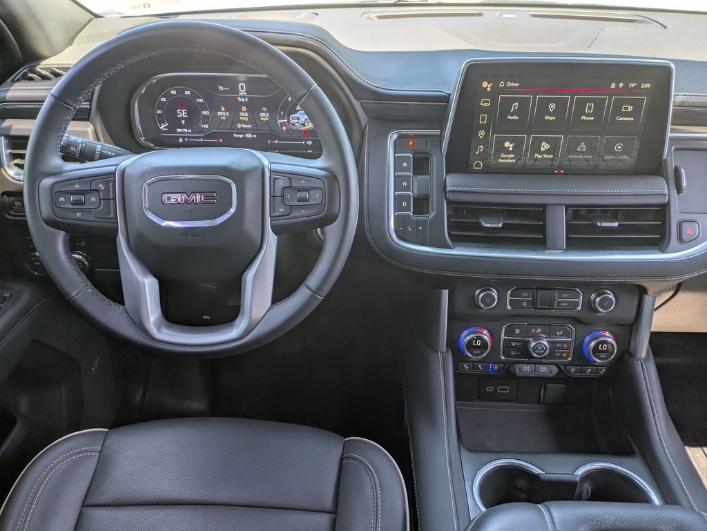 Used 2024 GMC Yukon XL SLT AWD/4WD image 34