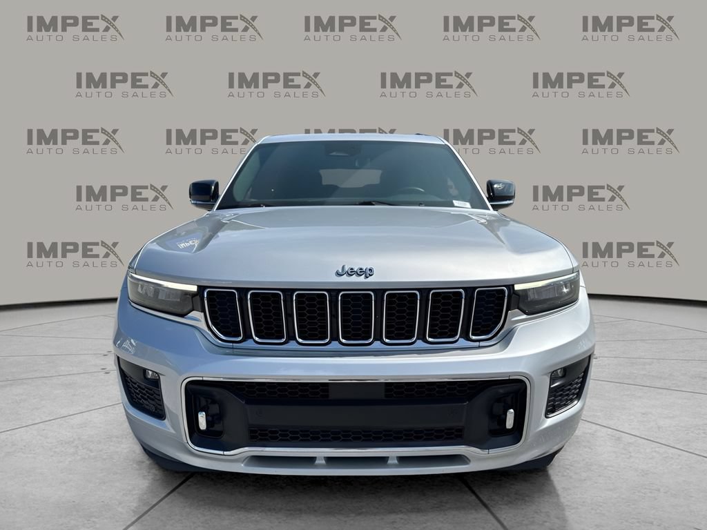 Used 2021 Jeep Grand Cherokee L Overland w/ Luxury Tech Group IV AWD/4WD image 8