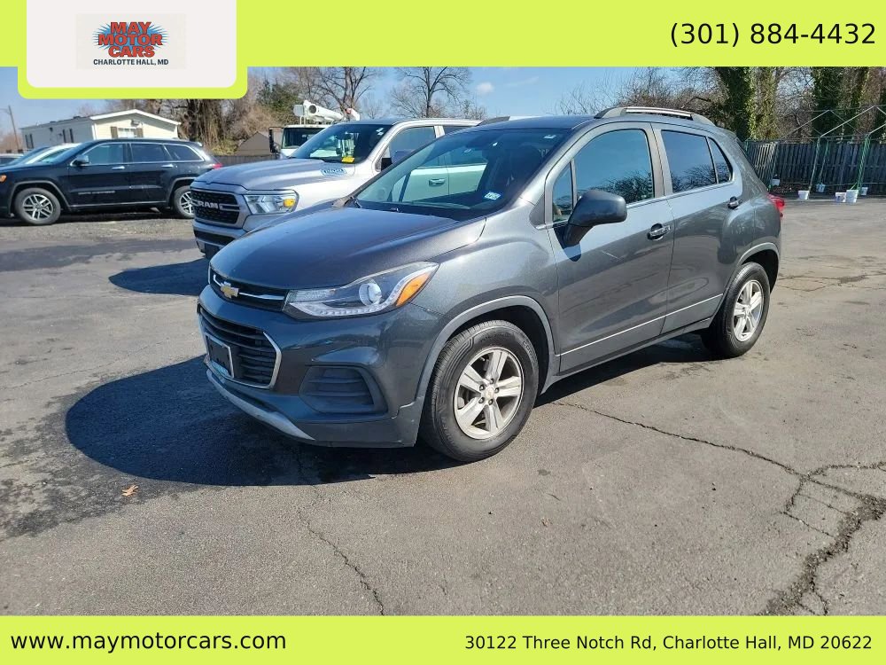 Used 2018 Chevrolet Trax LT w/ LT Convenience Package FWD image 1