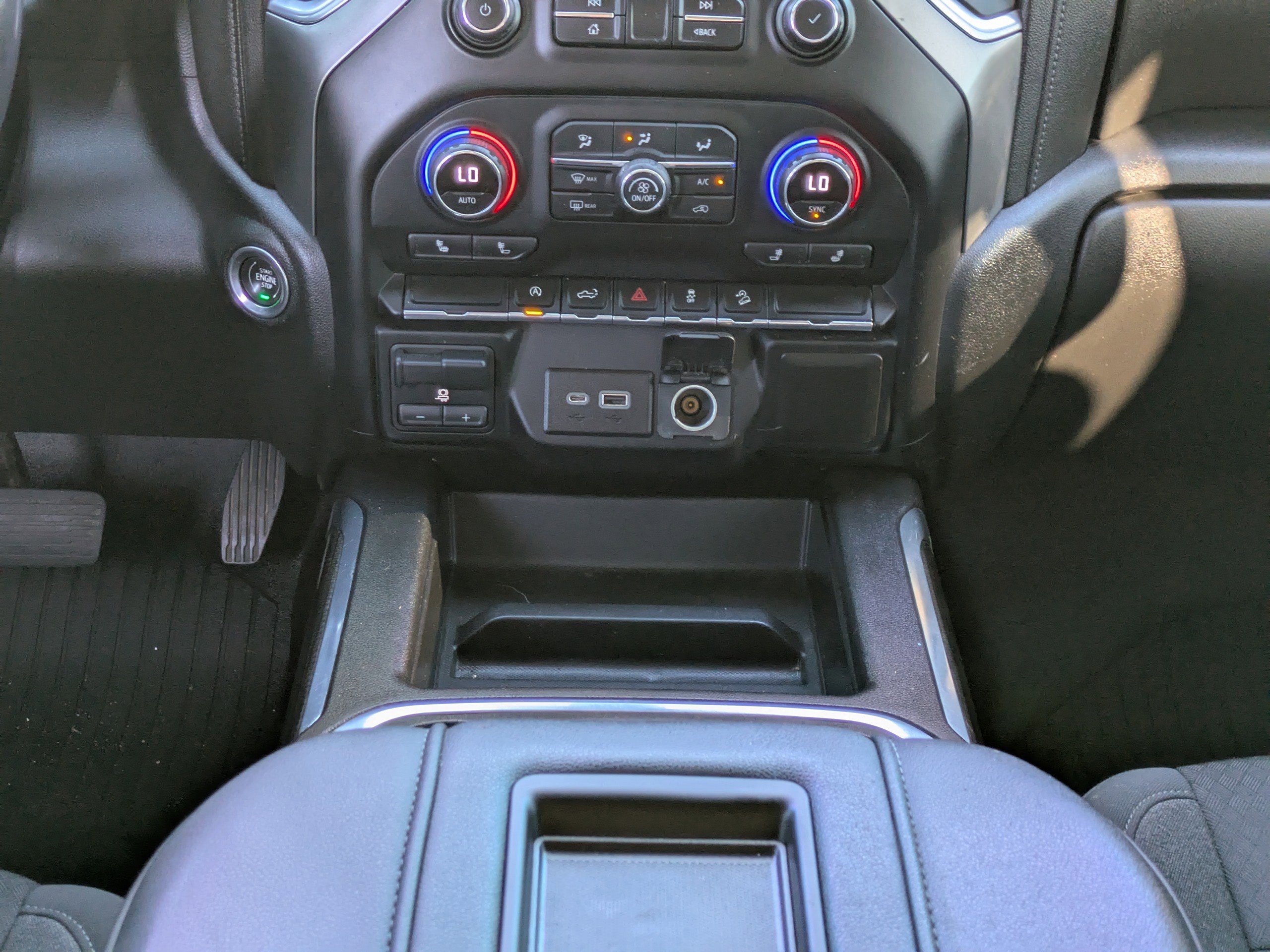 Used 2021 Chevrolet Silverado 1500 LT Trail Boss w/ Bed Protection Package image 17