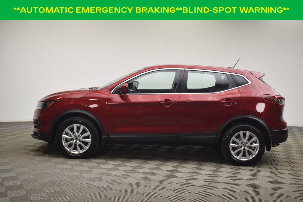 Used 2022 Nissan Rogue Sport S image 13