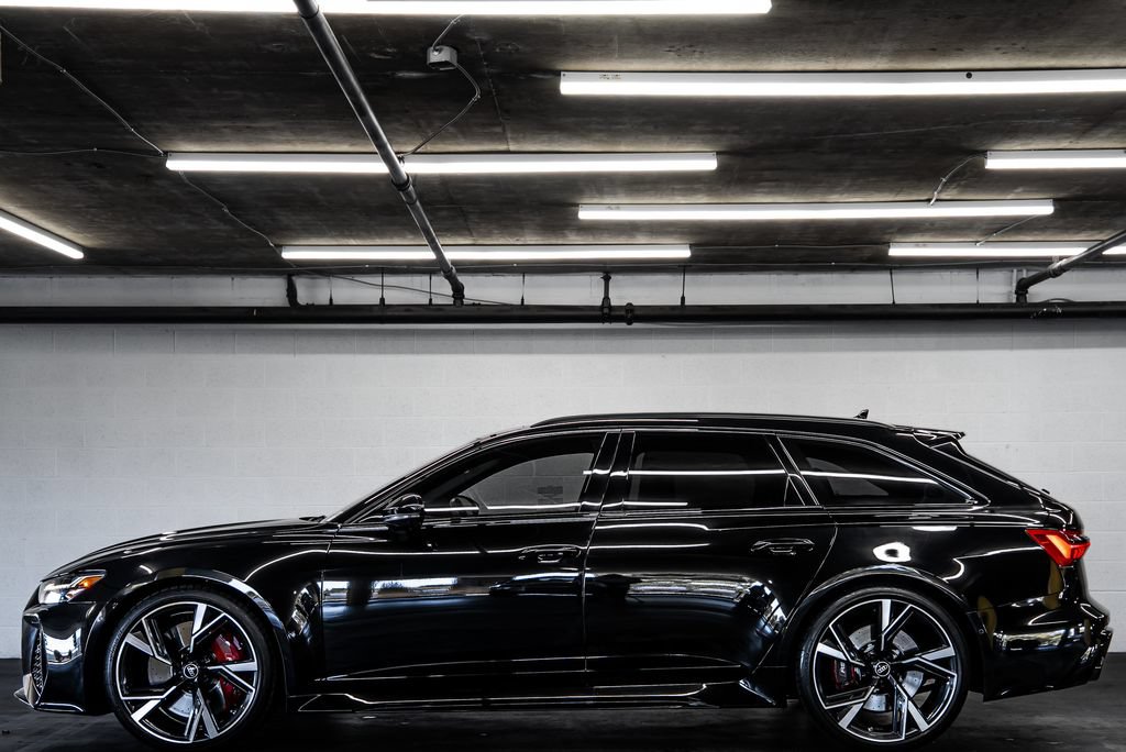 Used 2023 Audi RS 6 w/ Executive Package AWD/4WD image 2