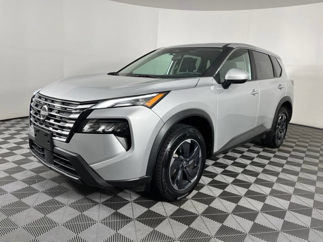 Used 2024 Nissan Rogue SV FWD image 6
