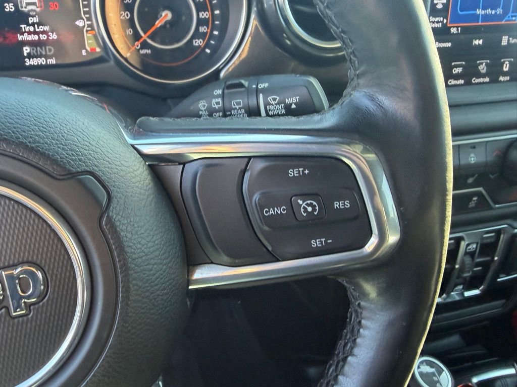 Used 2021 Jeep Wrangler Unlimited Sahara image 9