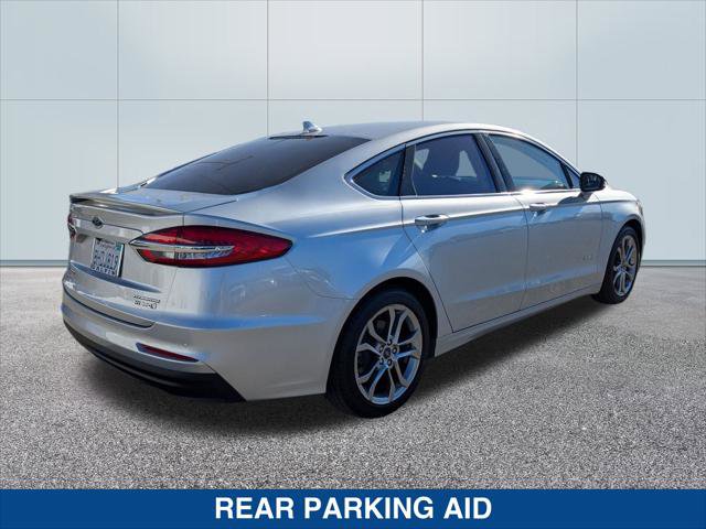 Used 2019 Ford Fusion Titanium image 5