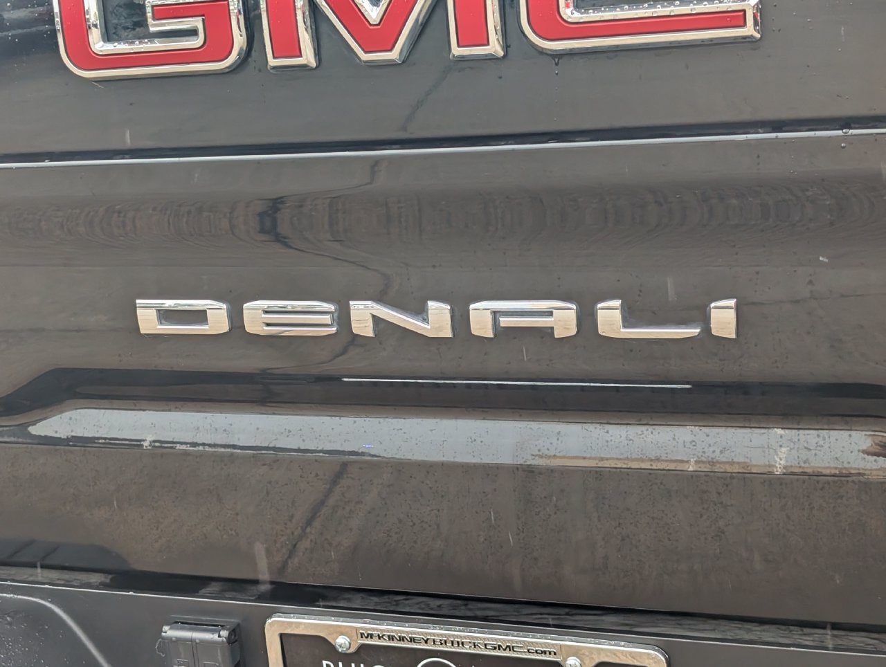 Used 2024 GMC Sierra 1500 Denali AWD/4WD image 8