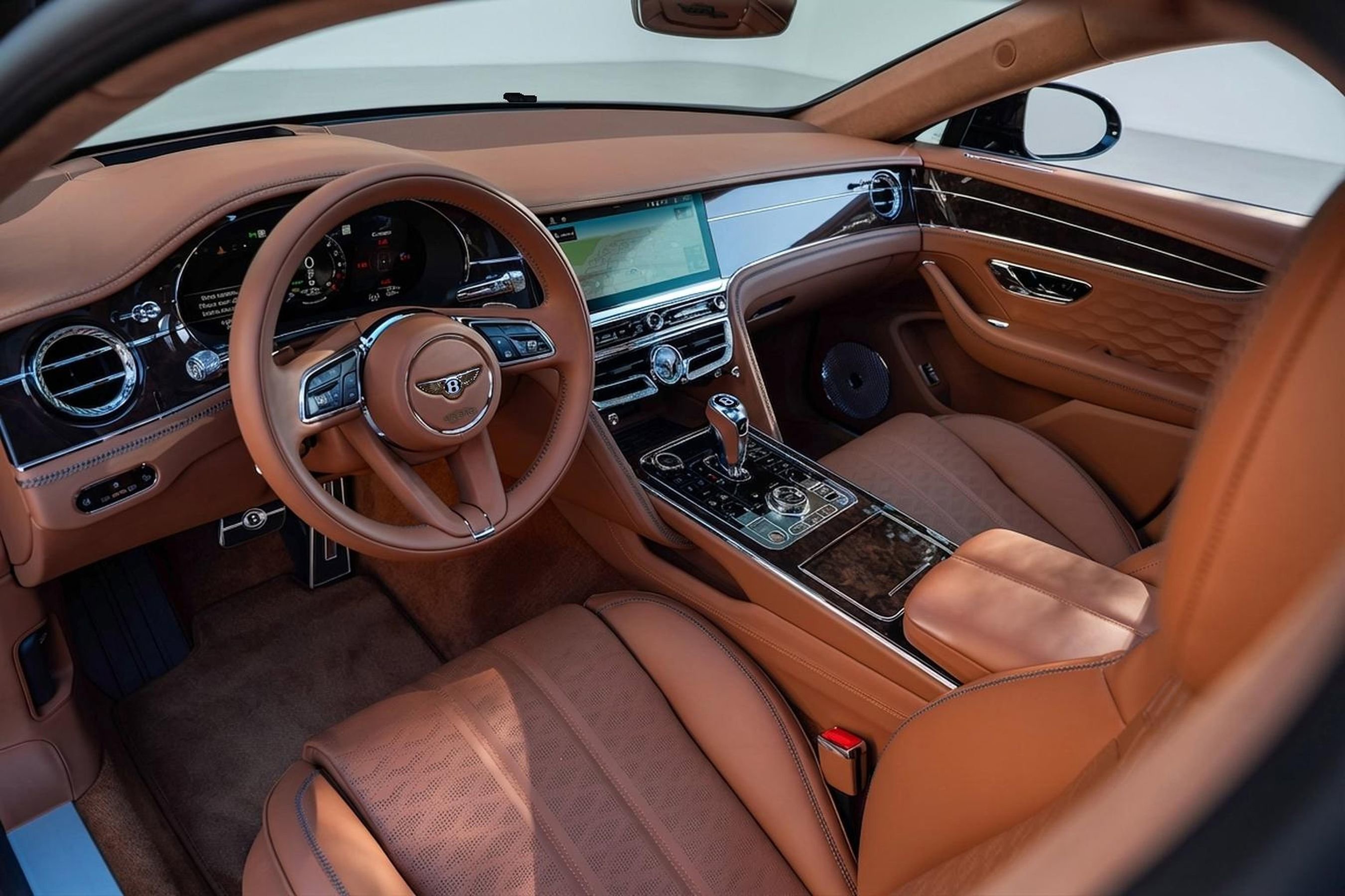 Used 2025 Bentley Flying Spur Plug-In Hybrid image 9