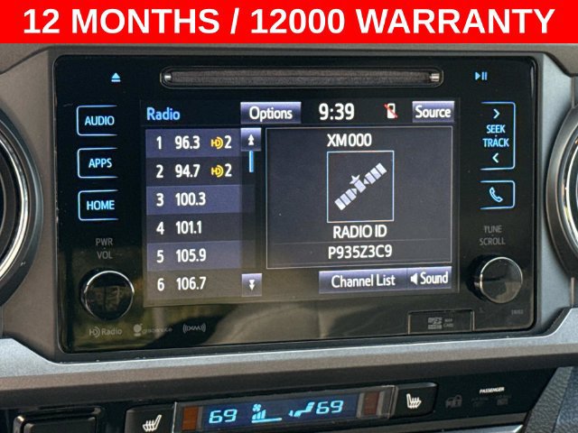 Used 2017 Toyota Tacoma TRD Sport AWD/4WD image 20