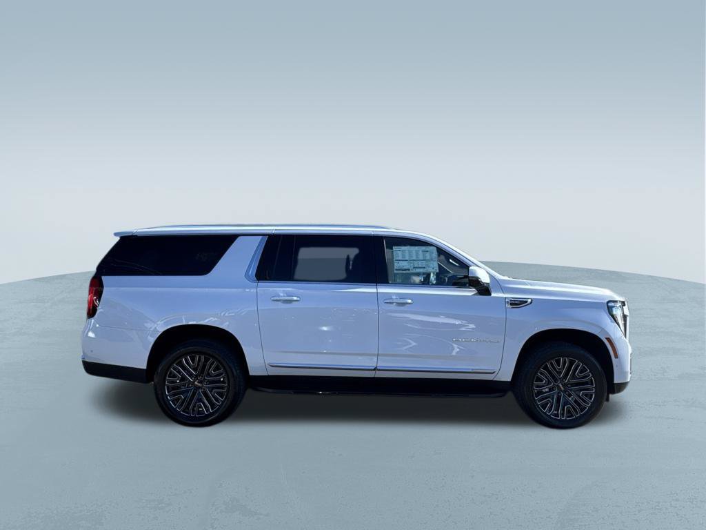 New 2026 GMC Yukon XL Denali w/ Advanced Technology Package AWD/4WD image 10