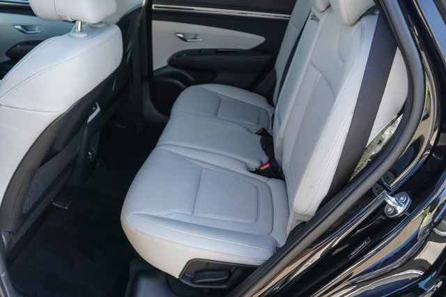 Used 2024 Hyundai Tucson Limited FWD image 18
