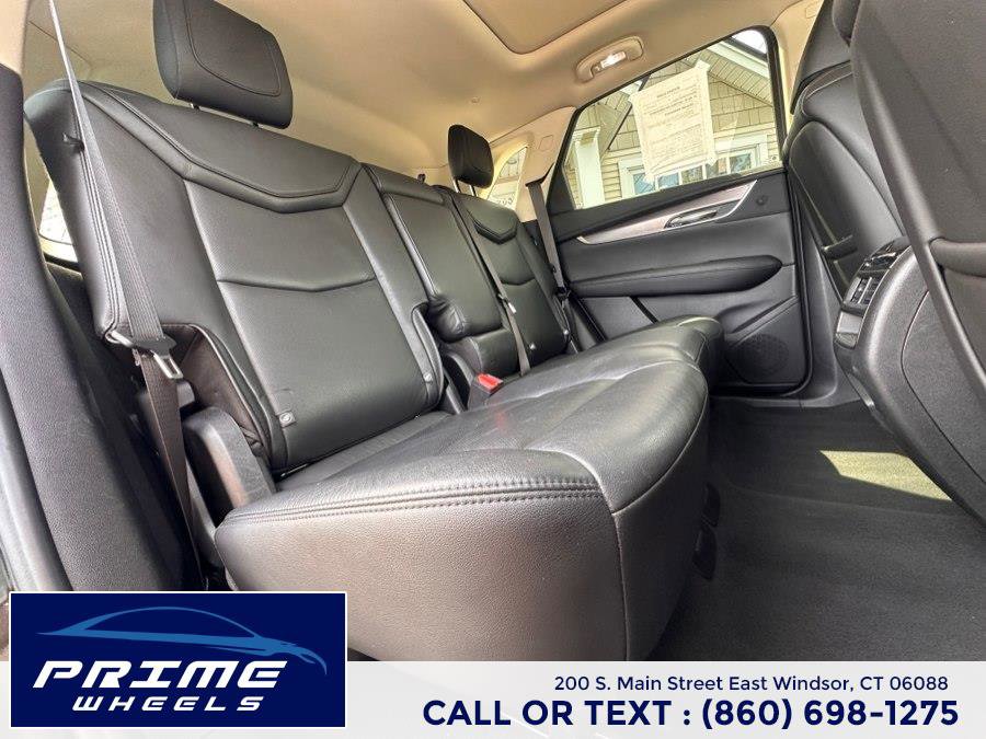 Used 2019 Cadillac XT5 Premium Luxury w/ Driver Assist Package AWD/4WD image 15