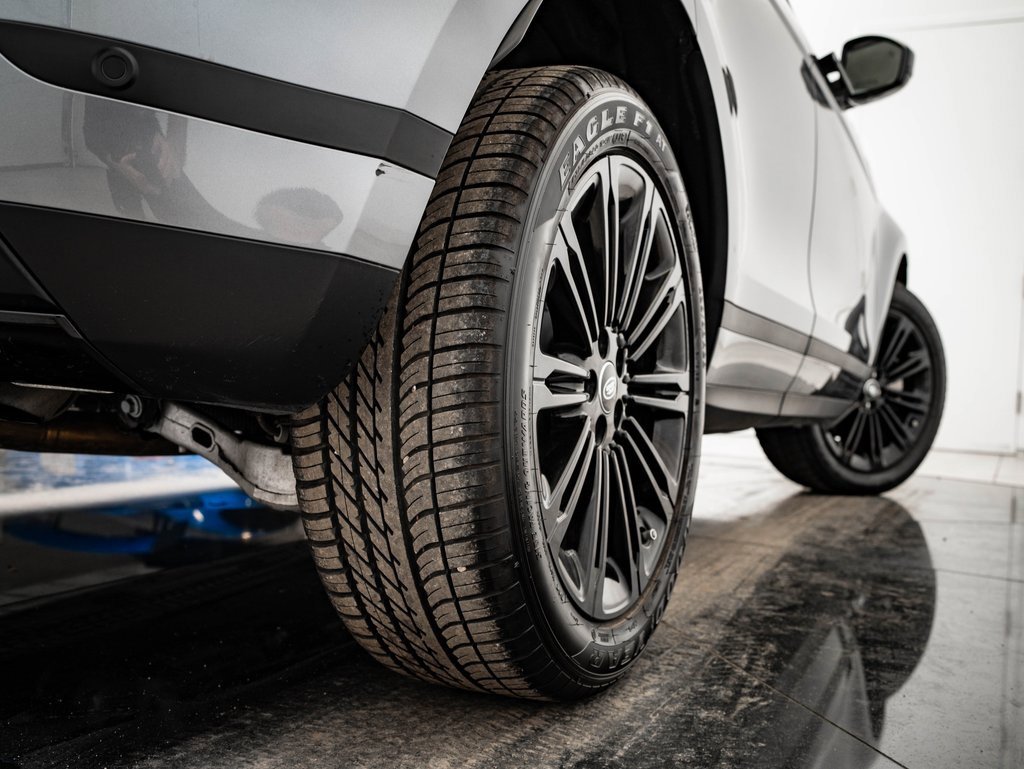 Used 2024 Land Rover Range Rover Evoque S image 48