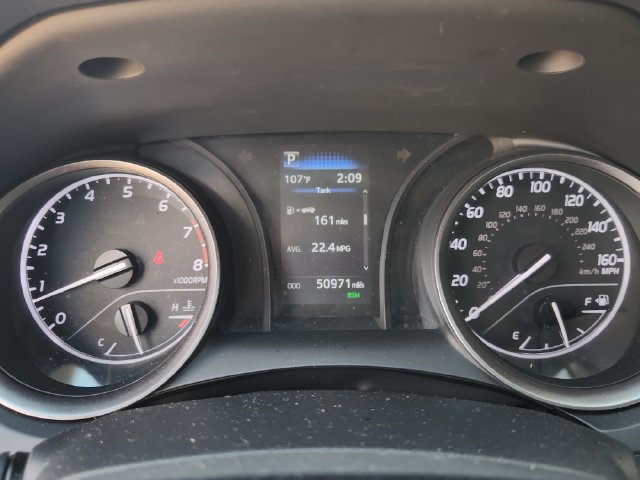 Used 2024 Toyota Camry SE FWD image 14