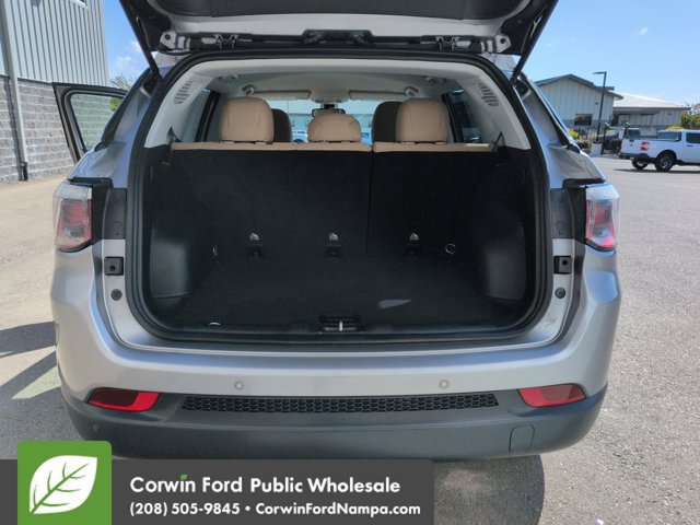 Used 2018 Jeep Compass Sport w/ Tech Group AWD/4WD image 29