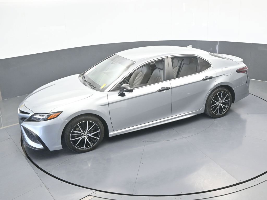 Used 2022 Toyota Camry SE image 46
