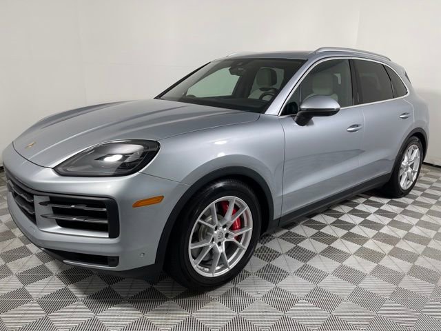 New 2024 Porsche Cayenne S