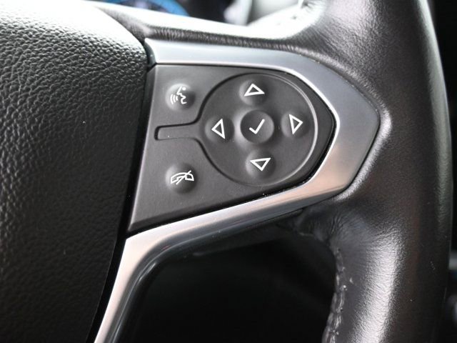 Used 2021 Chevrolet Traverse LT image 23