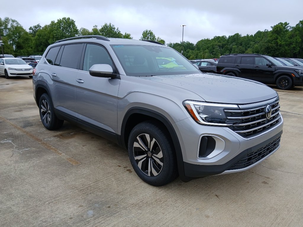 New 2026 Volkswagen Atlas SE FWD image 7