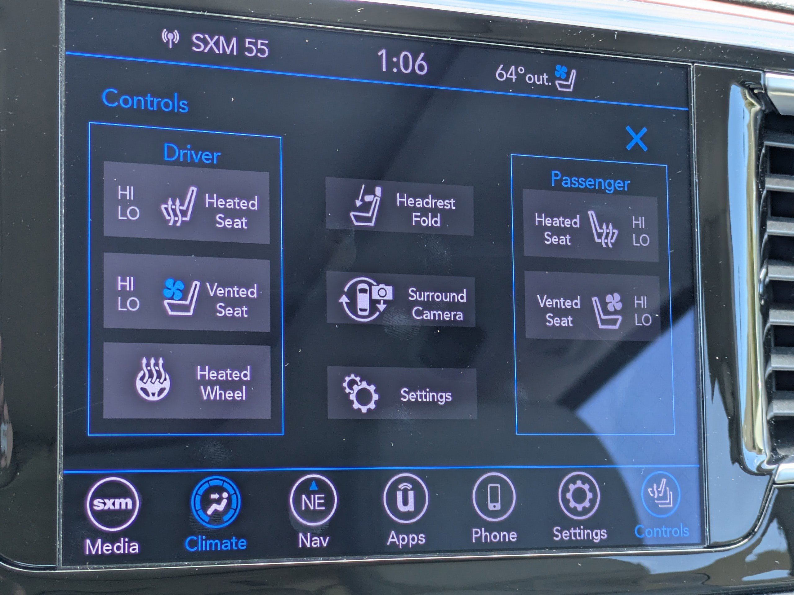 Used 2019 Chrysler Pacifica Limited w/ Advanced Safetytec Group image 29