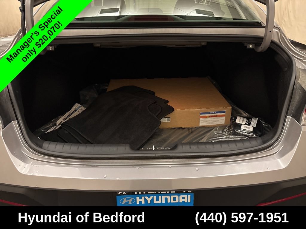 Certified 2026 Hyundai Elantra Sport FWD image 10