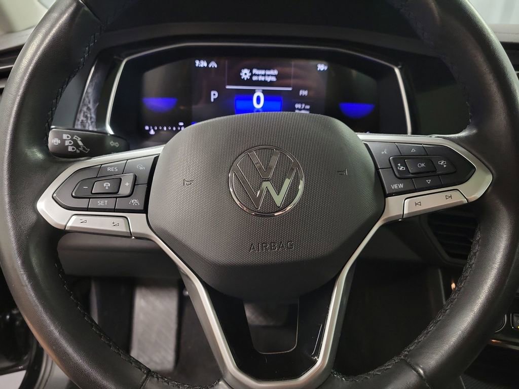 Used 2024 Volkswagen Jetta SE FWD image 18