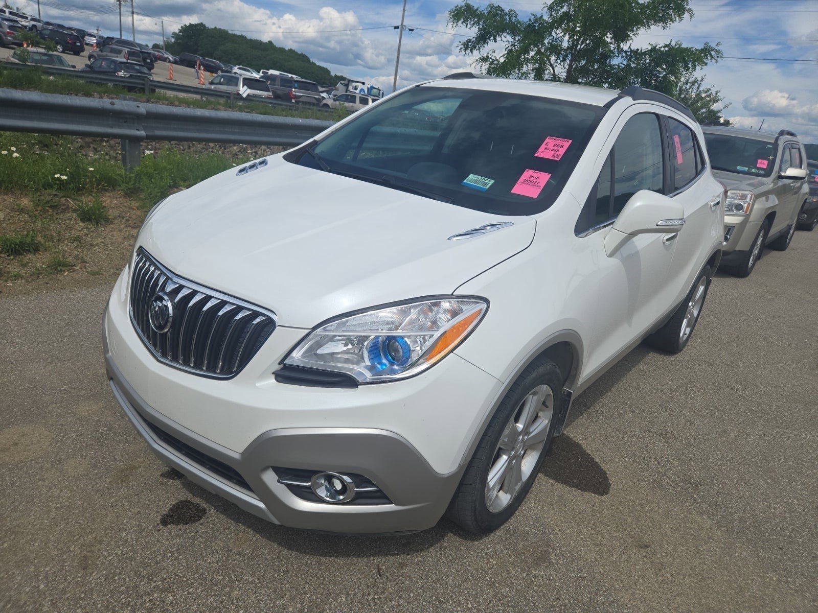 Used 2016 Buick Encore Convenience AWD/4WD image 2