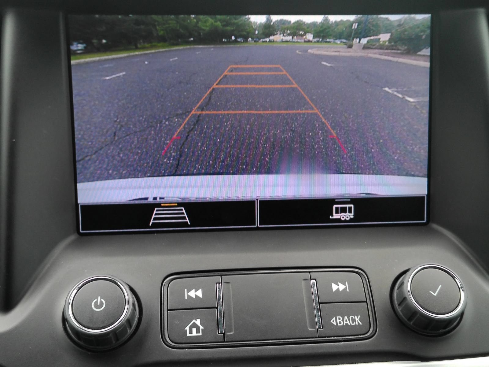 Certified 2023 GMC Acadia SLE w/ Driver Convenience Package AWD/4WD image 28