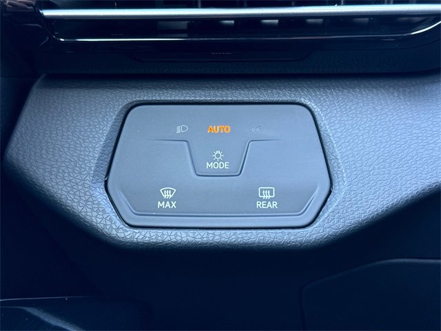 Certified 2023 Volkswagen ID.4 2WD image 28